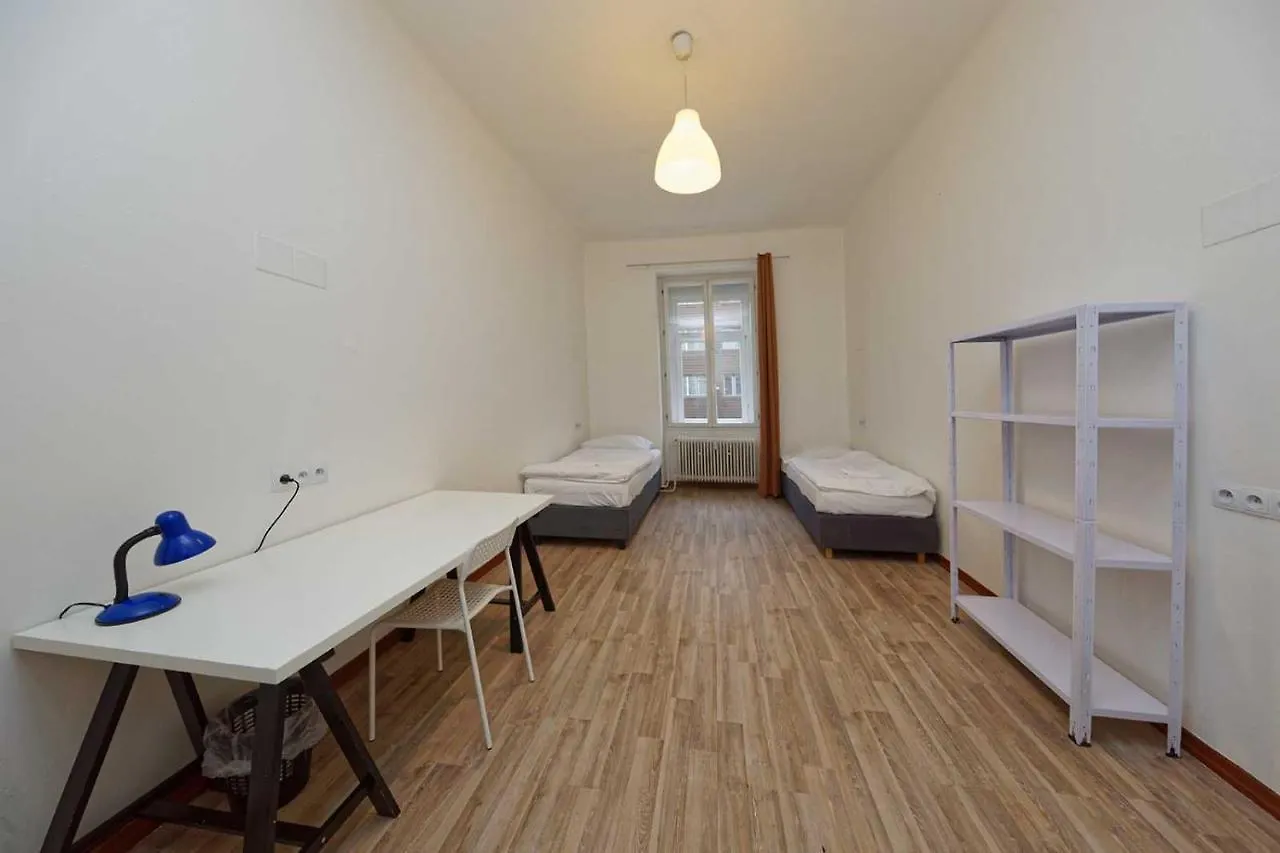 Apartments At I.P.Pavlova Prague