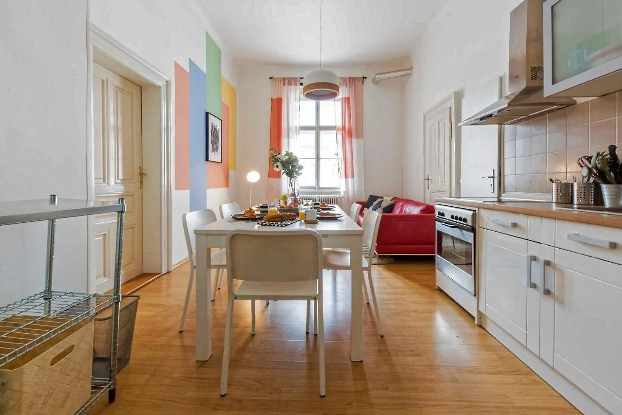 Apartments At I.P.Pavlova Prague