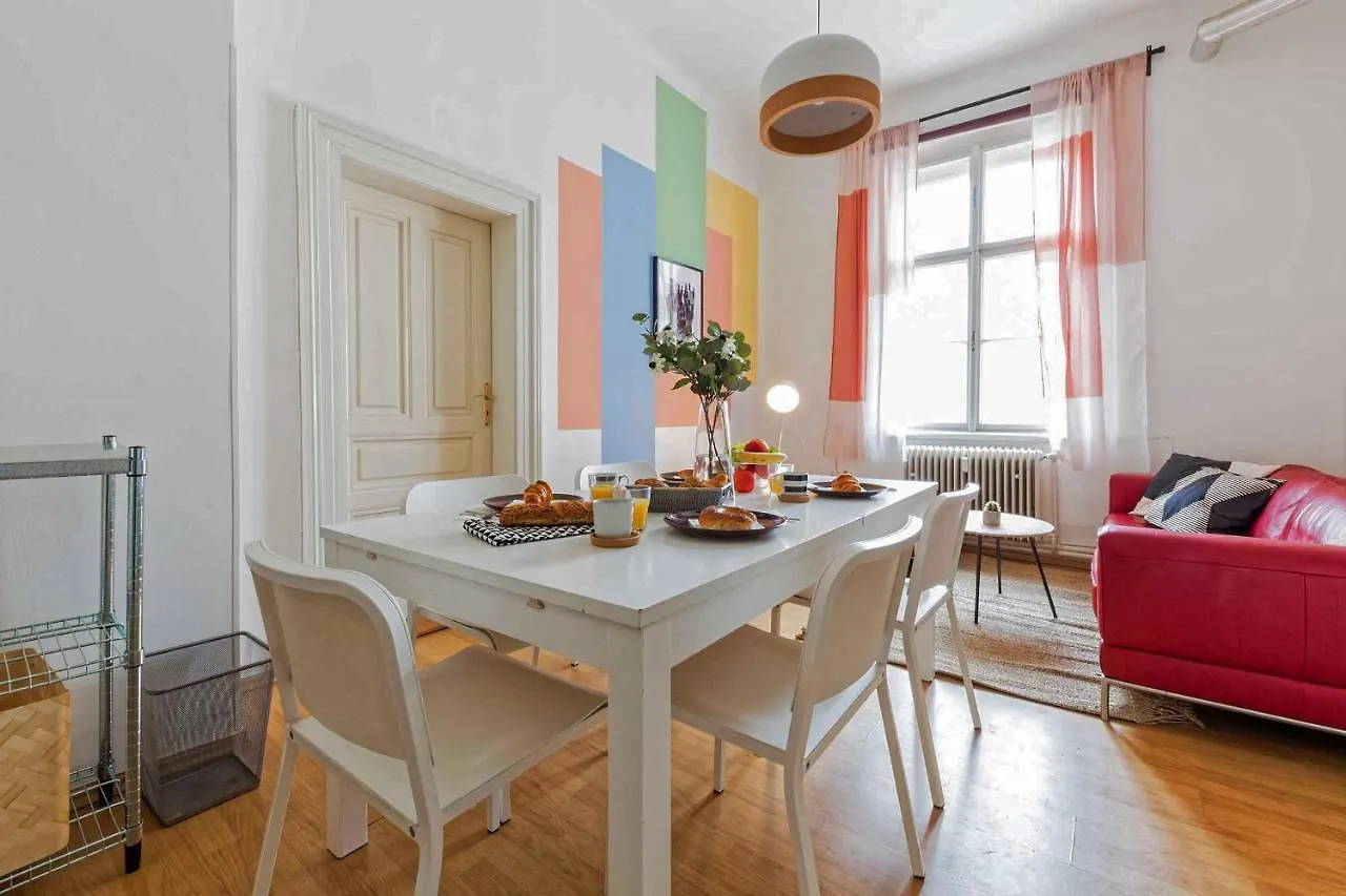 Apartments At I.P.Pavlova Prague