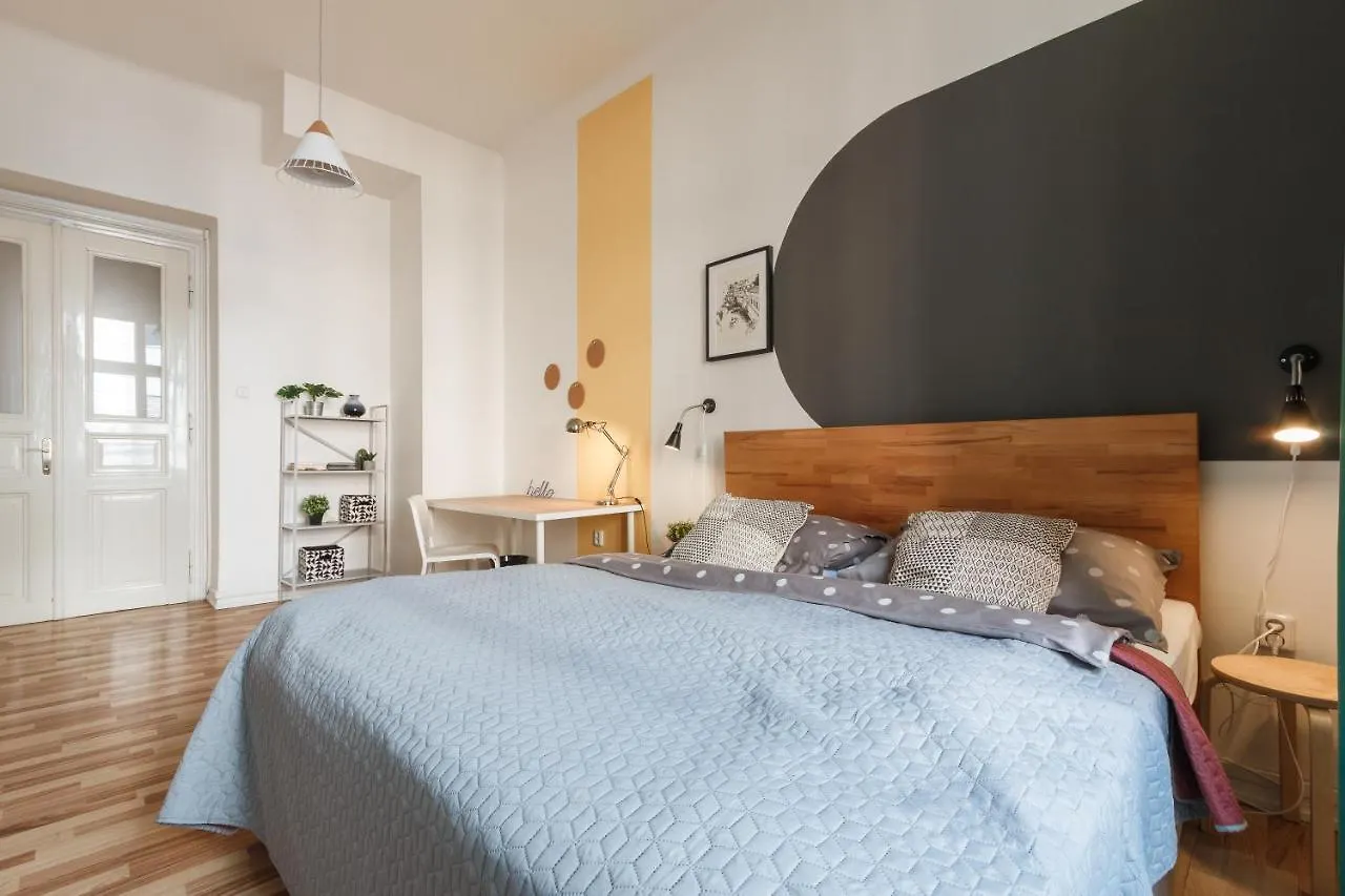 Apartments At I.P.Pavlova Prague