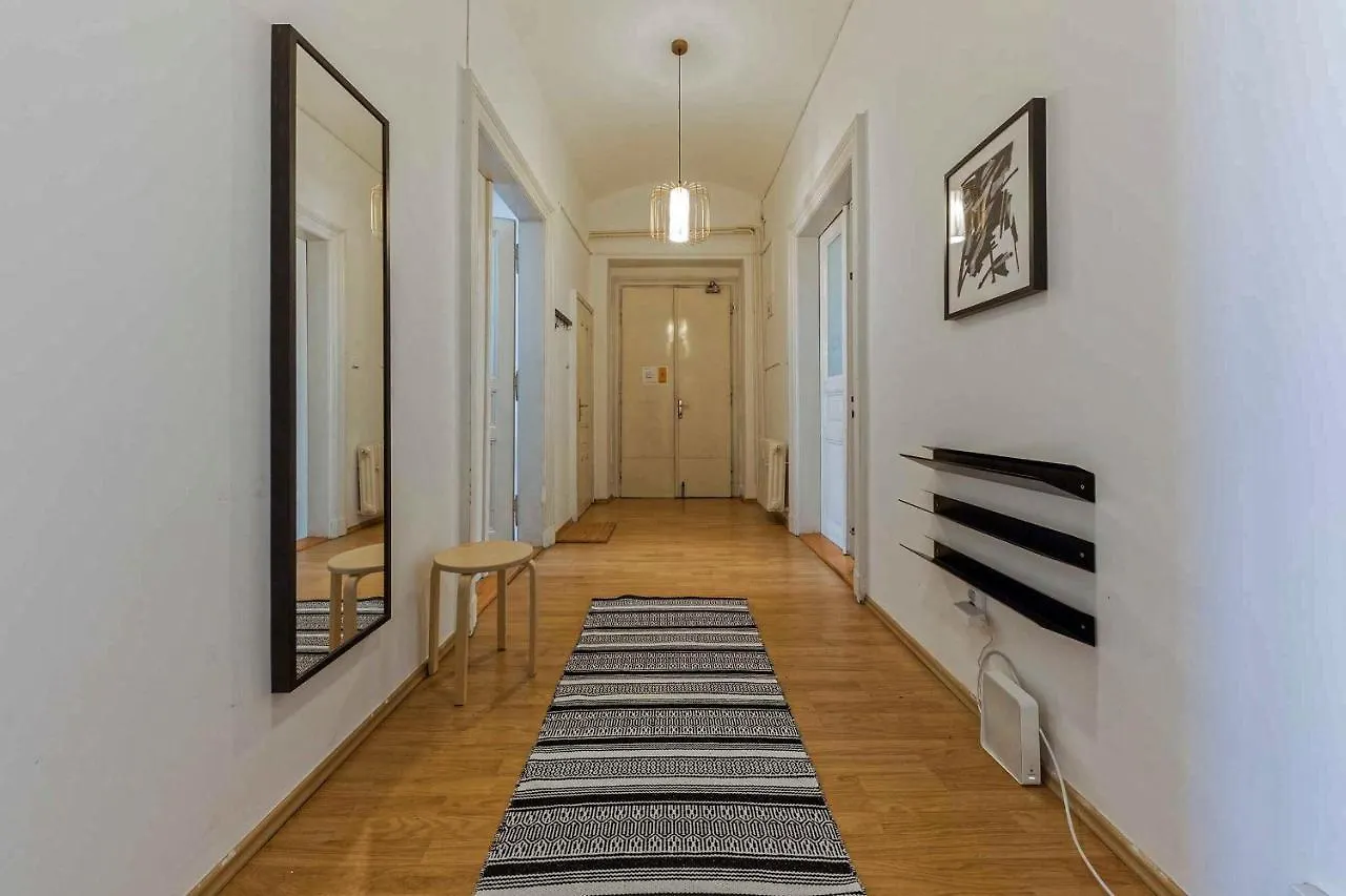 Apartments At I.P.Pavlova Prague