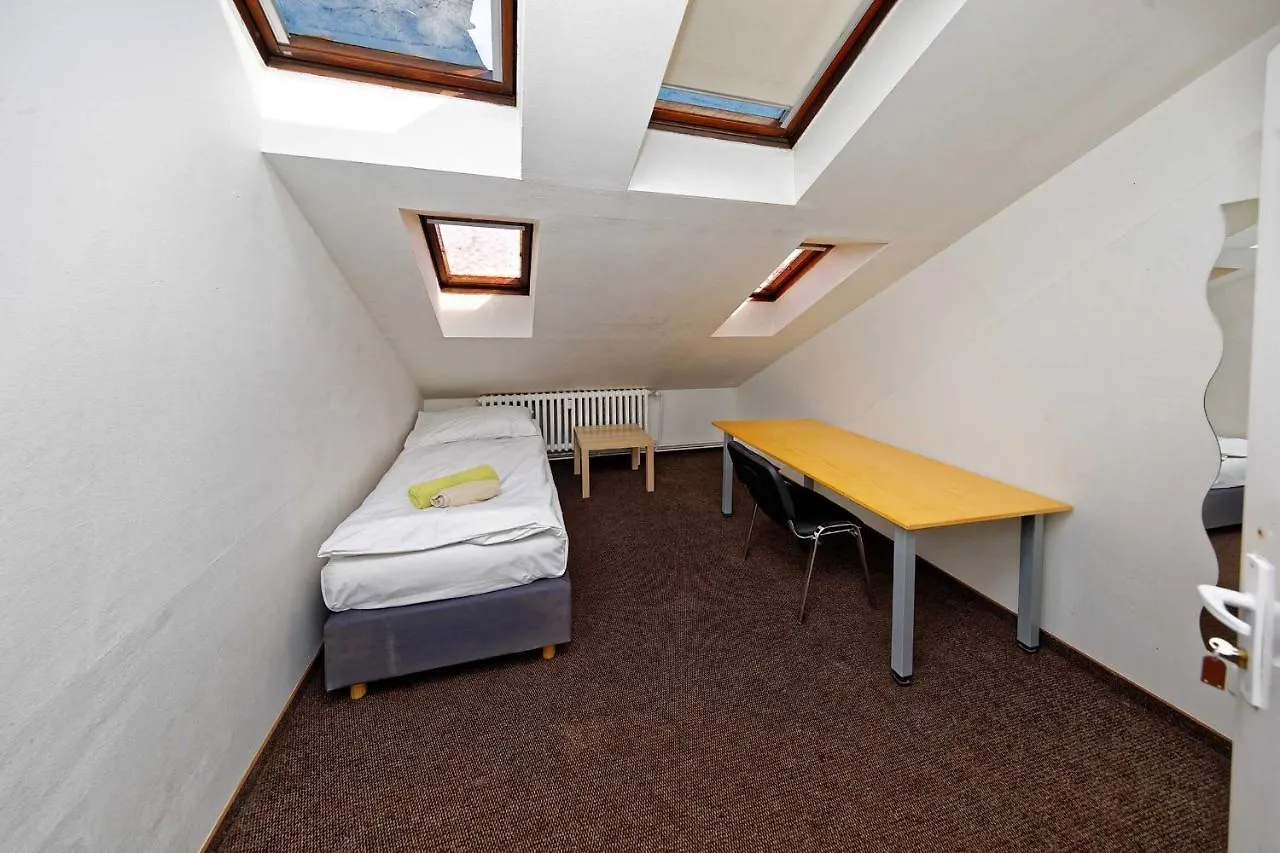 Apartments At I.P.Pavlova Prague