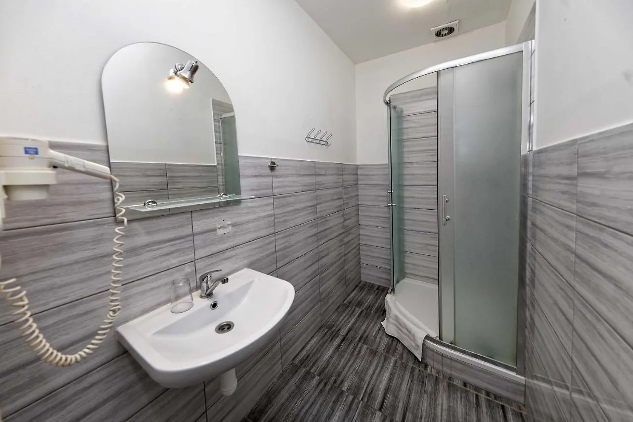 Apartments At I.P.Pavlova Prague
