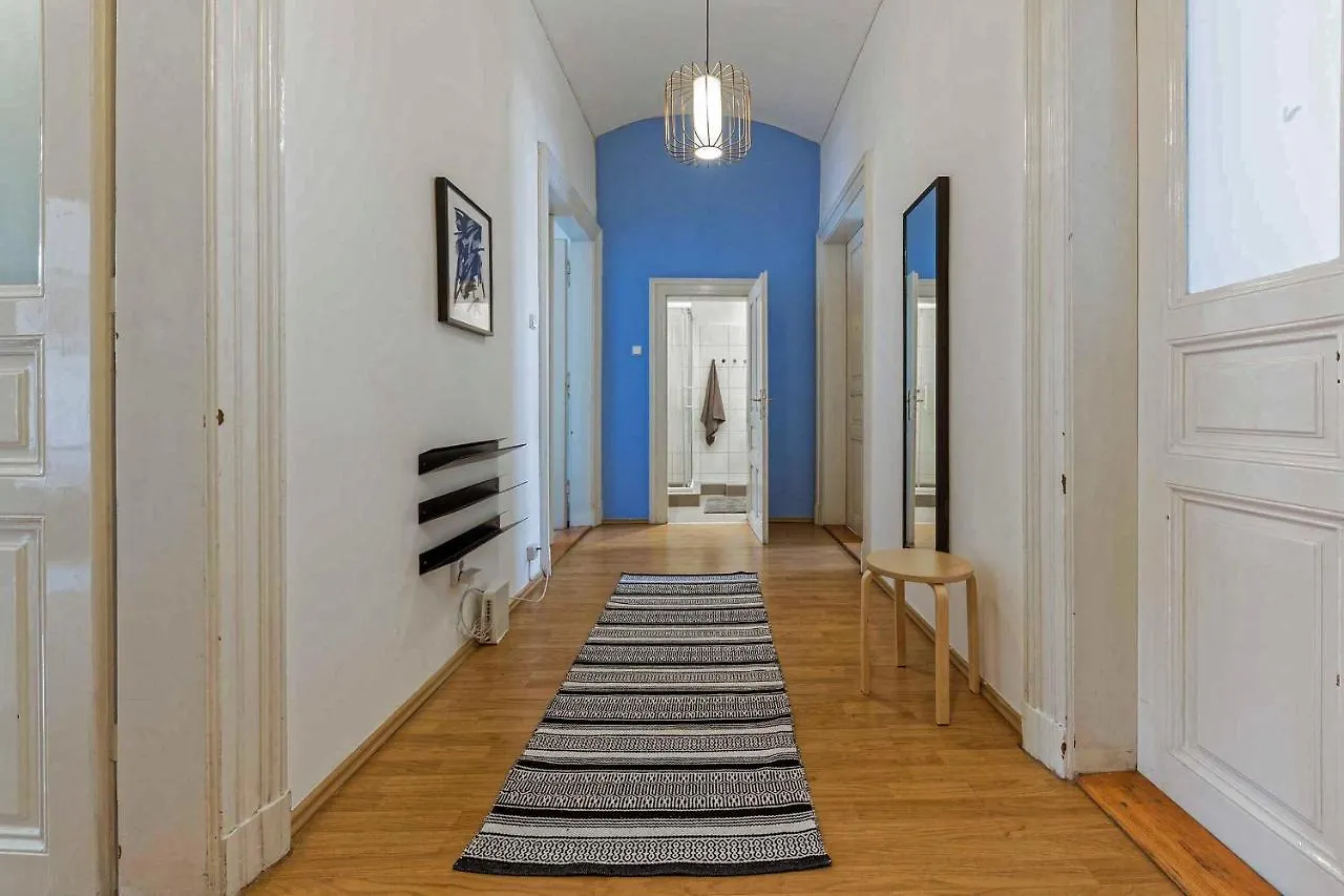 Apartments At I.P.Pavlova Prague