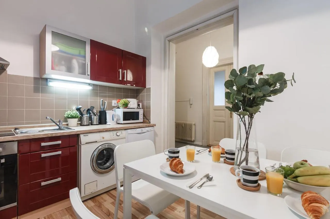 Apartments At I.P.Pavlova Prague